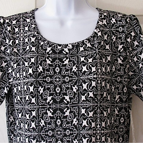 ♟️NEW! LuLaRoe Amelia Black & White Fit & Flare,  Scoop Neck, Pockets, Midi. XL - Picture 1 of 5